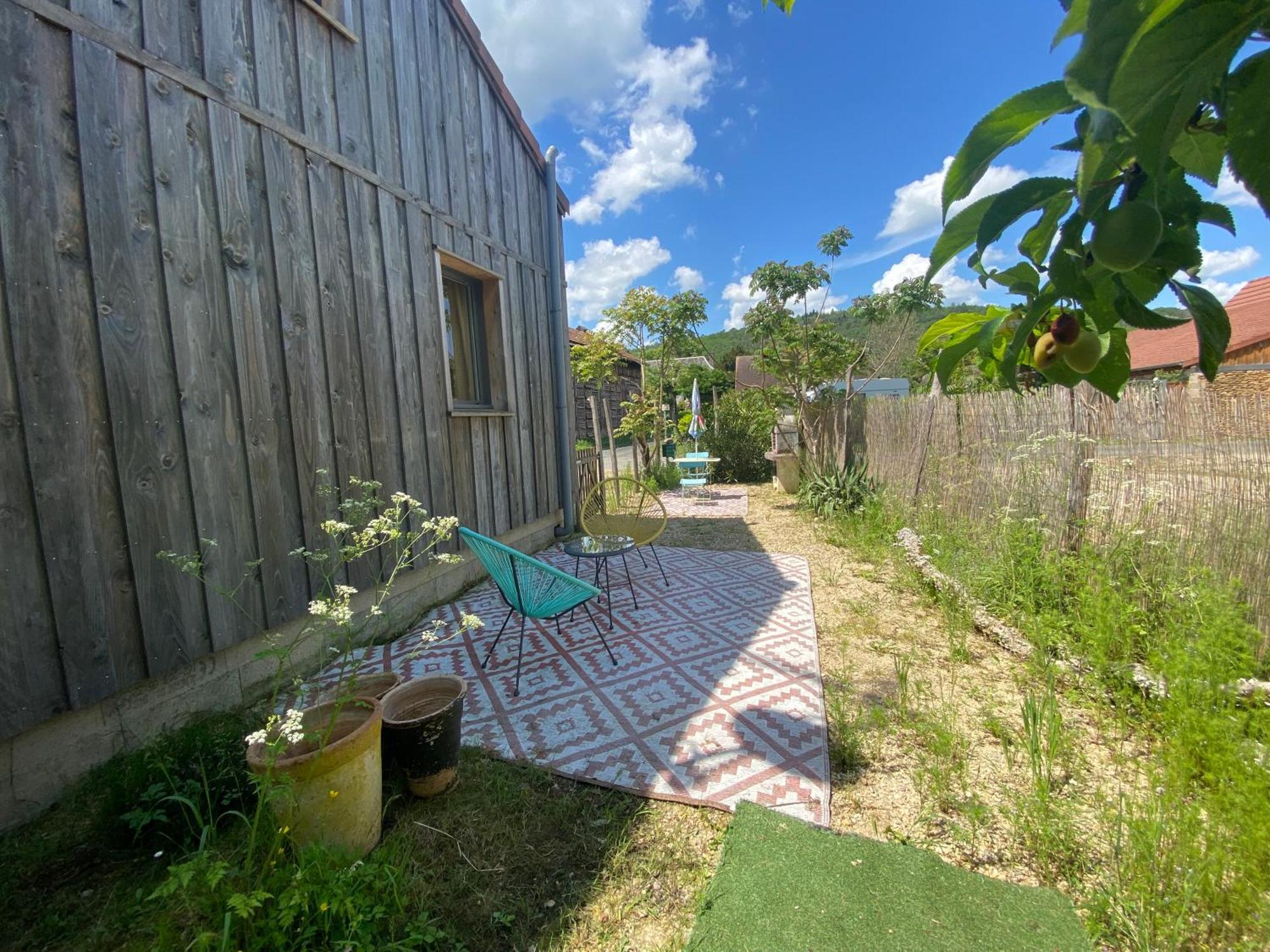 Gite Wildflower Lane Valojoulx المظهر الخارجي الصورة